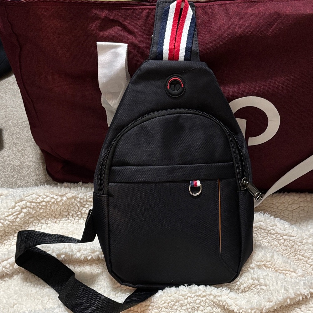 Stylish Black Men's Sling Bag